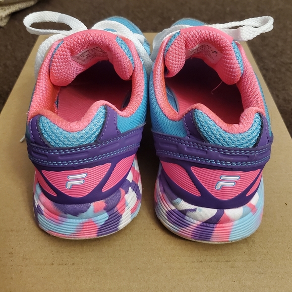💙 Fila Sneakers. - Picture 5 of 6